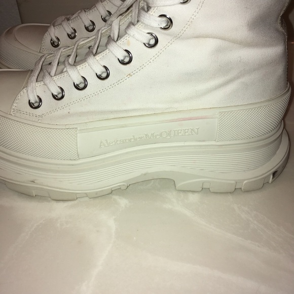 Alexander McQueen shoes in decent off white color size 10 1/2 - Picture 4 of 5